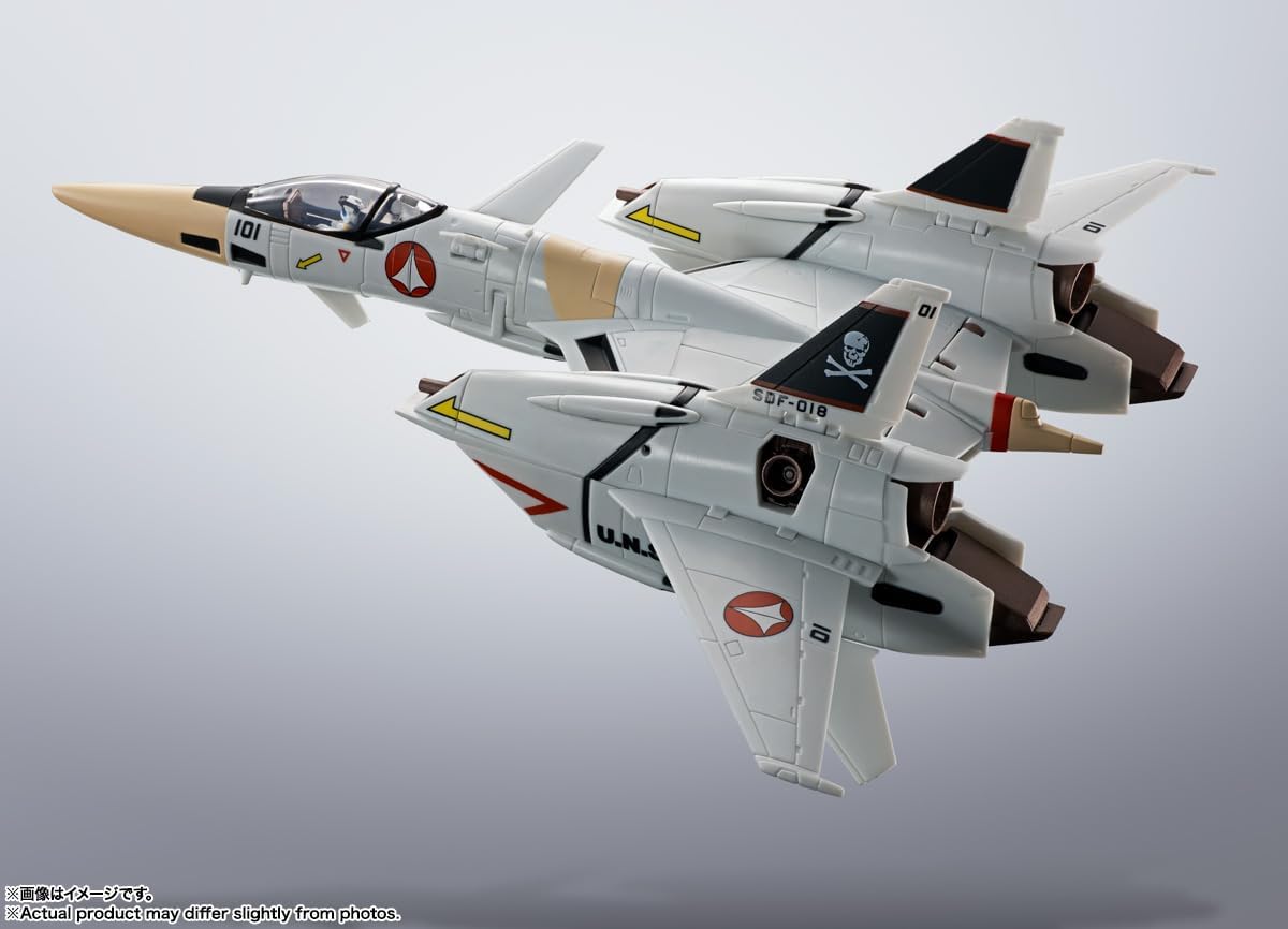 Bandai VF-4 Lightning III (-Flash Back 2012-) [Macross Frontier]