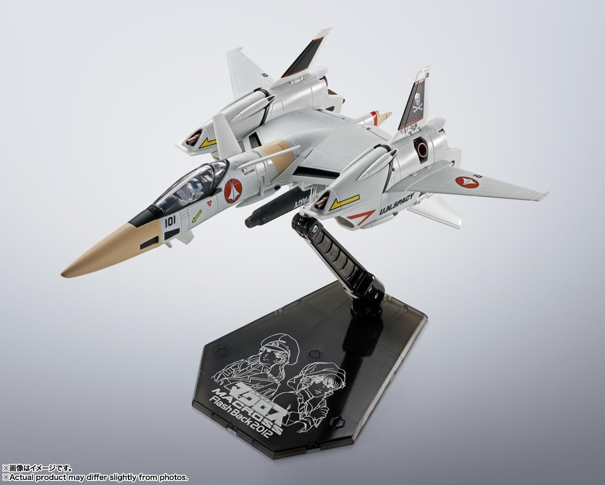 Bandai VF-4 Lightning III (-Flash Back 2012-) [Macross Frontier]